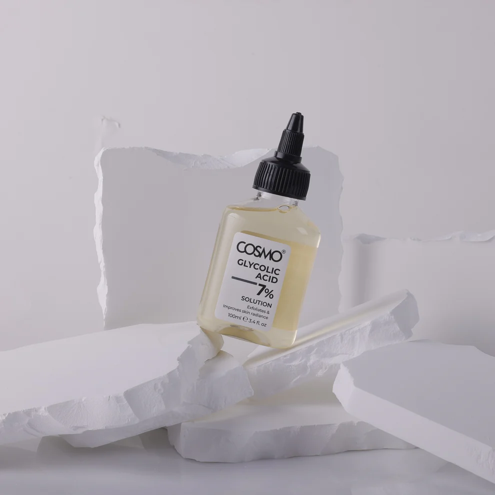 7% Glycolic Acid Solutionمحلول حمض الجليكوليك بنسبة 7%